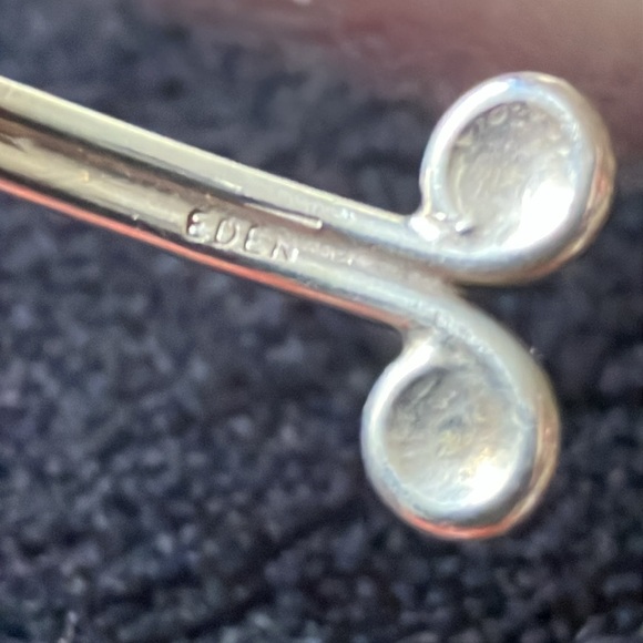 Eden Hand Arts Vintage Bridge Cuff Bracelet - Picture 6 of 8